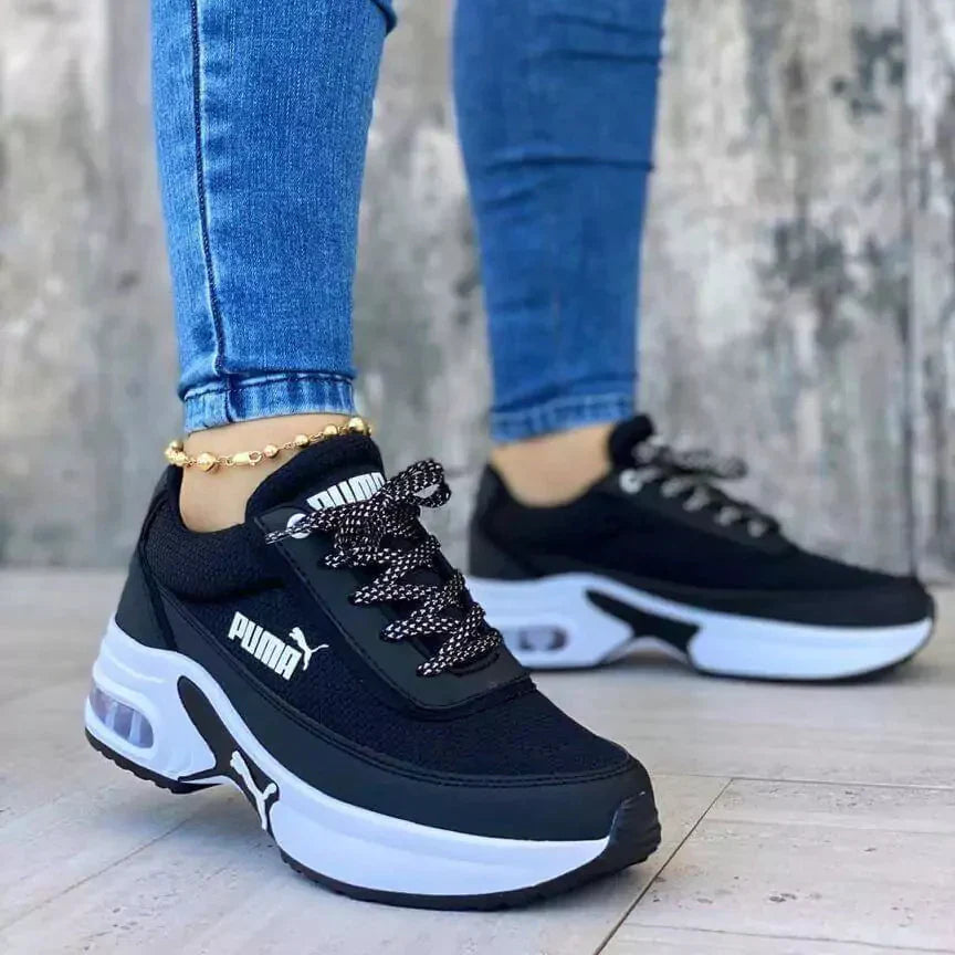 Sport Run Sneakers